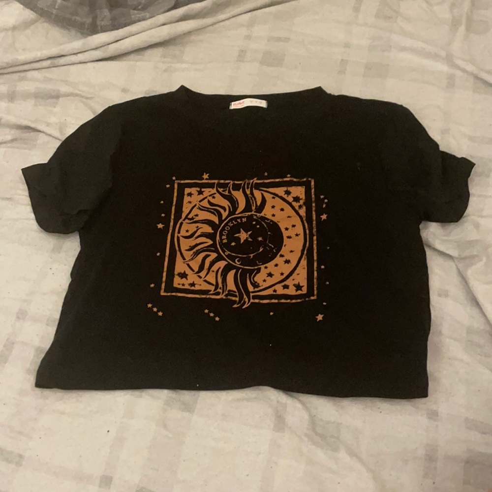 ROMWE crew neck crop top
